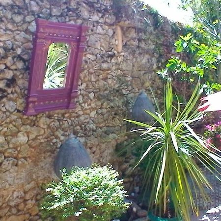 Le Domaine De La Lezardiere B&B Espiet Buitenkant foto