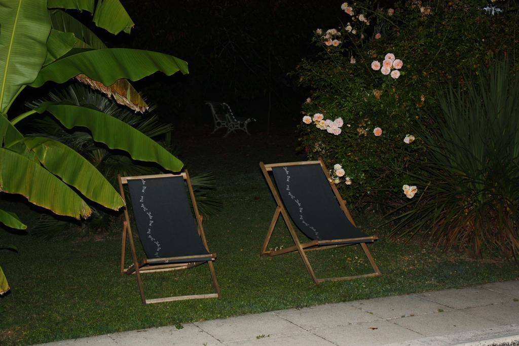 Le Domaine De La Lezardiere B&B Espiet Buitenkant foto
